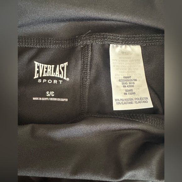 Black capri leggings size small women’s - Picture 4 of 4